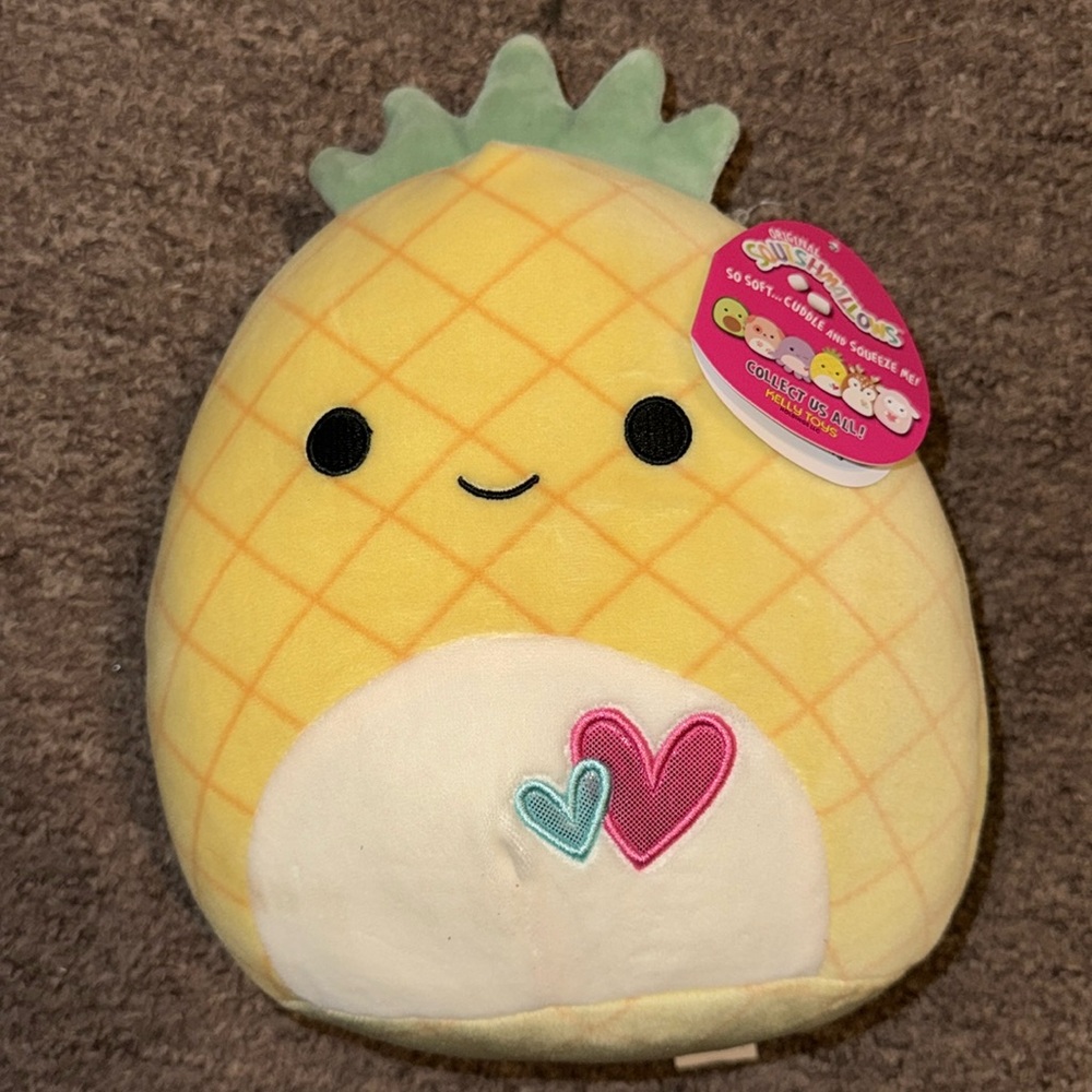 Pineapple squishmellow